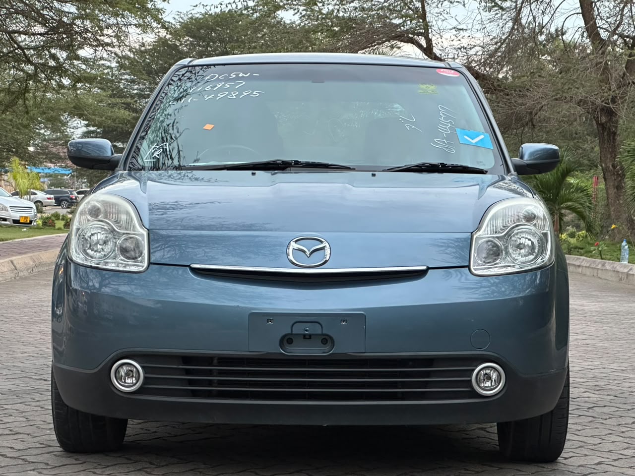 MAZDA VERISA